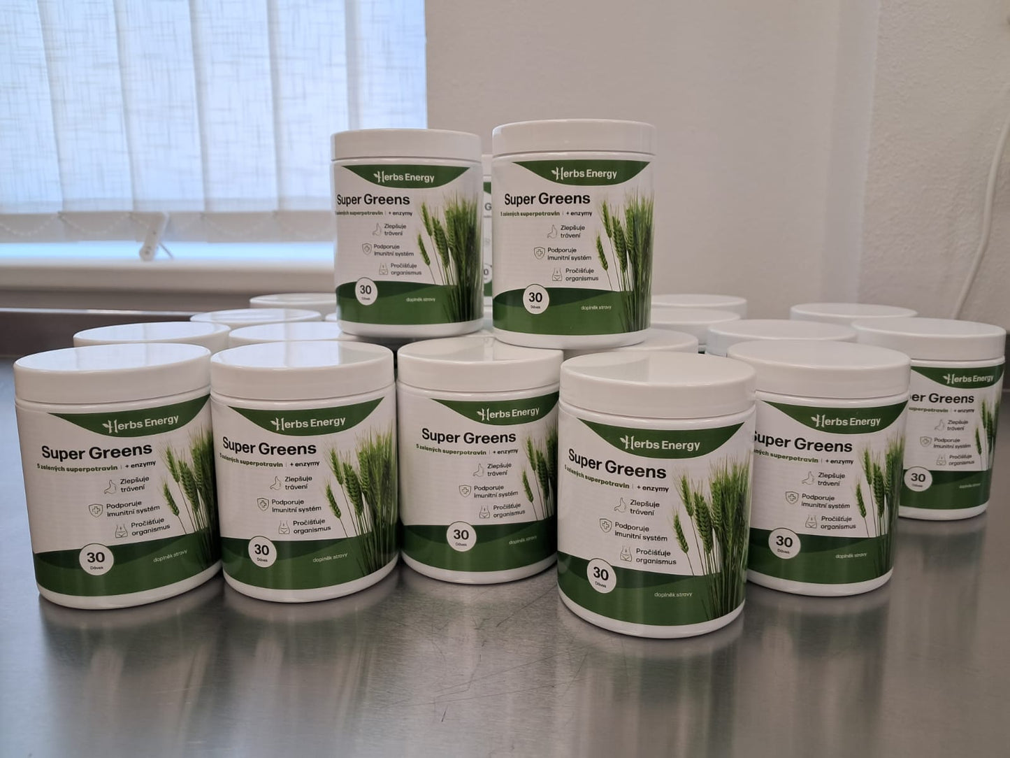 Super Greens: 5 zelených superpotravin + enzymy